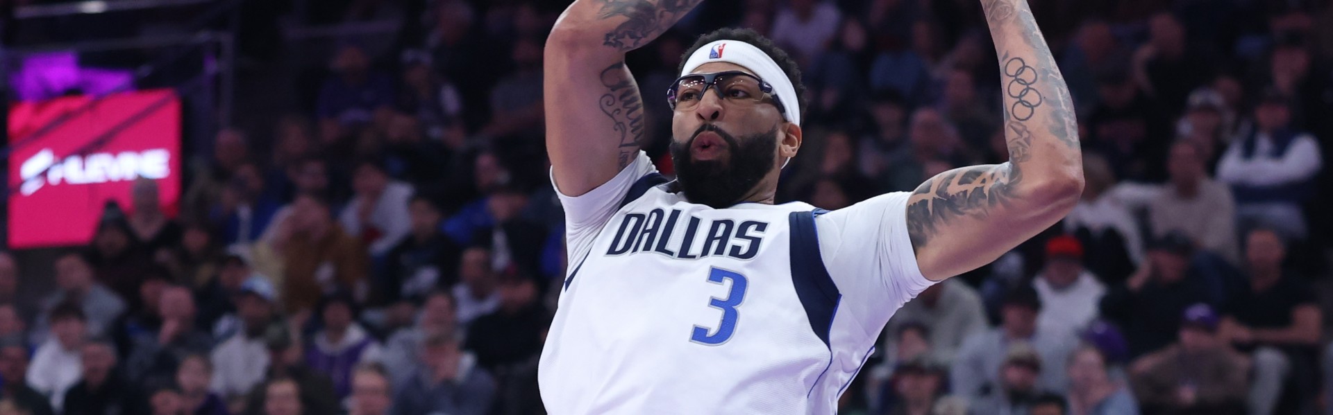 开云体育官网-香波特：健康的浓眉谁都想要 就如大家说追梦该走但都想当他队友