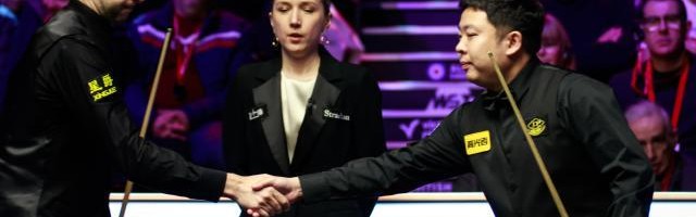 张安达不敌小特止步八强 两大高光时刻惊艳英锦赛